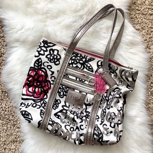 Coach bag-poppy line 💖